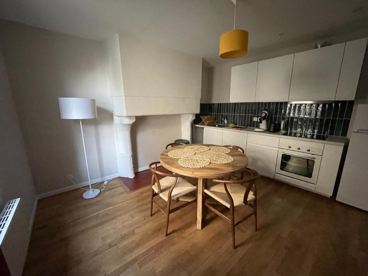 Apartment Le Petit Chateau Du Docteur Cambournac Bourges