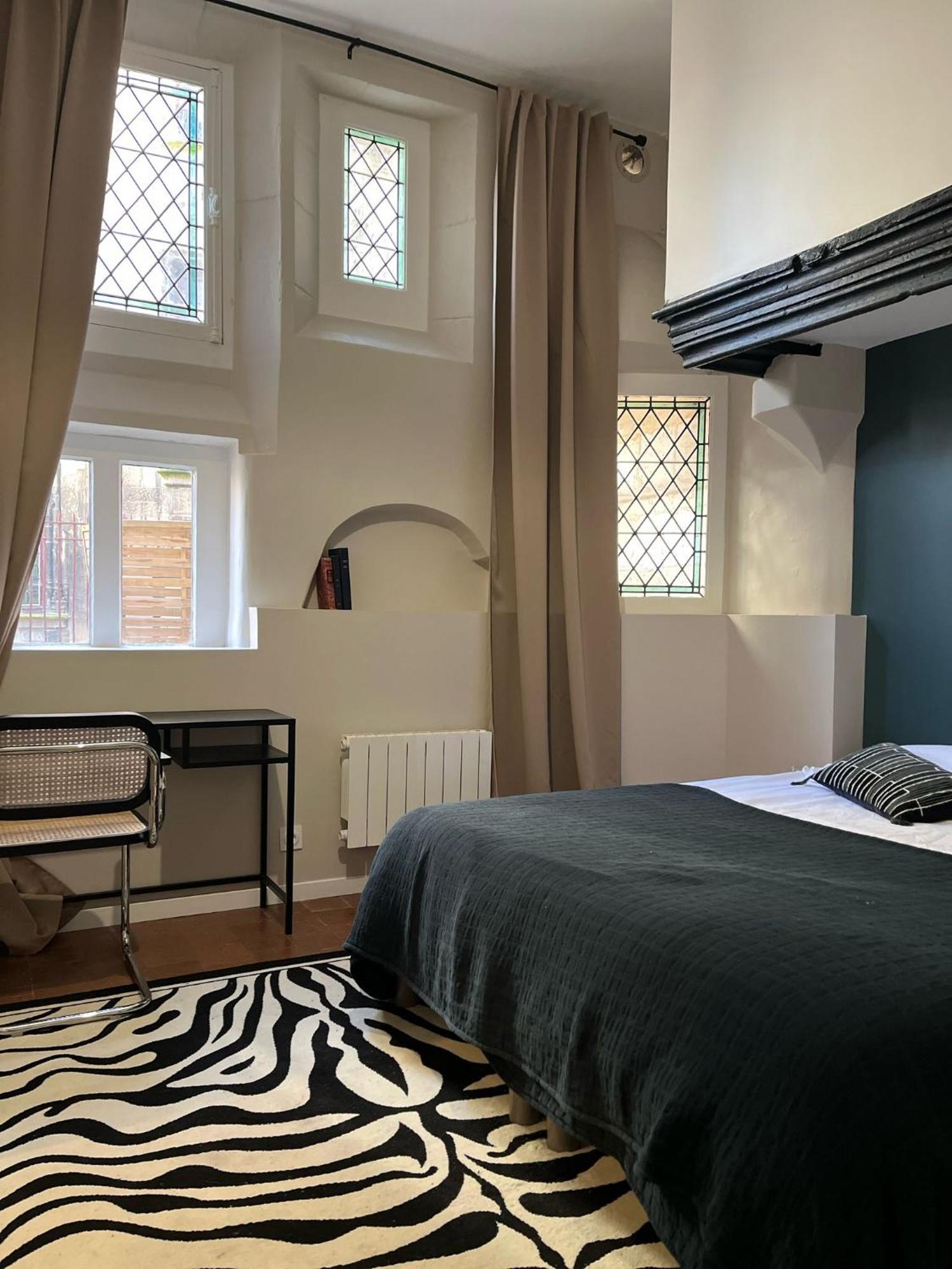 Le Petit Chateau Du Docteur Cambournac Apartment *